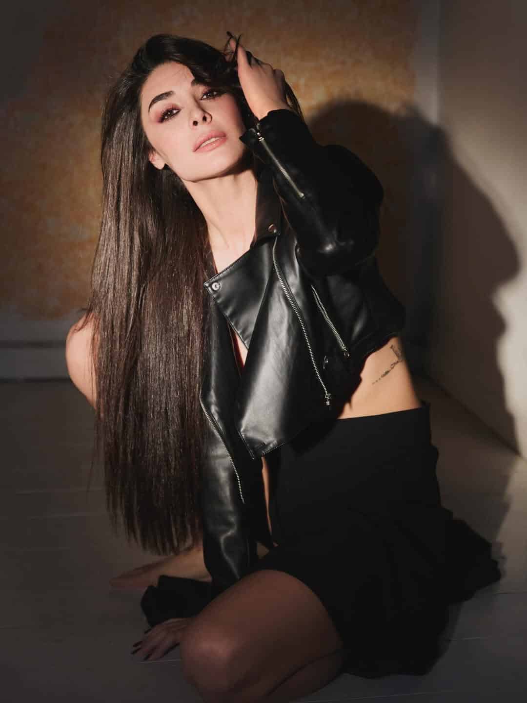 Busra Cebe Seda 2