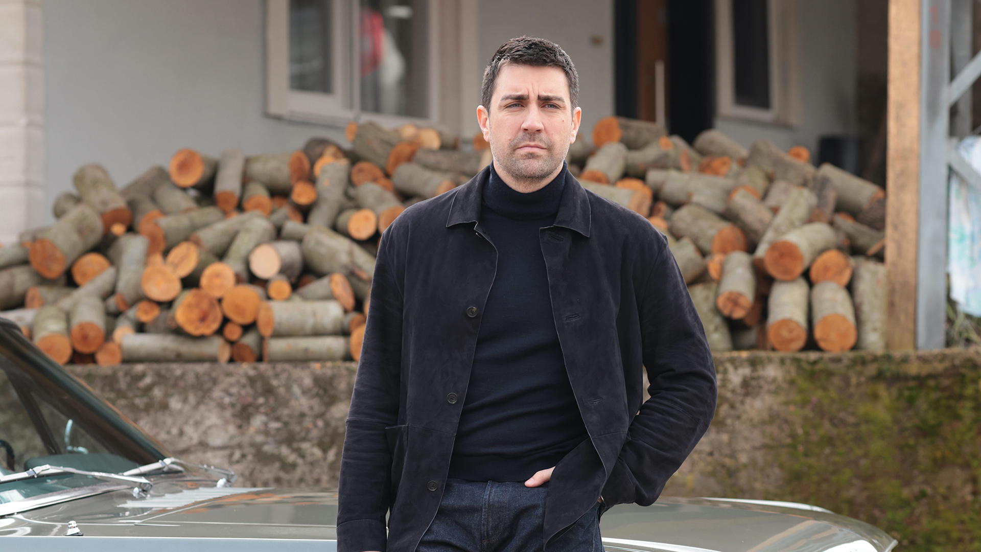 Çirkin 1. bölümüyle bu akşam Star’da başlıyor! Çirkin dizisi oyuncuları kimler? Kim, kimdir? 2 Çağlar Etruğrul ‘Çirkin'de İzleyiciyle Buluşuyor!