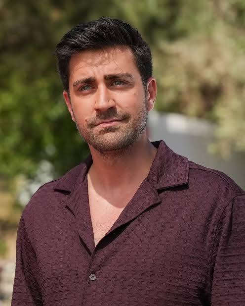 Caglar-Ertugrul-kimdir