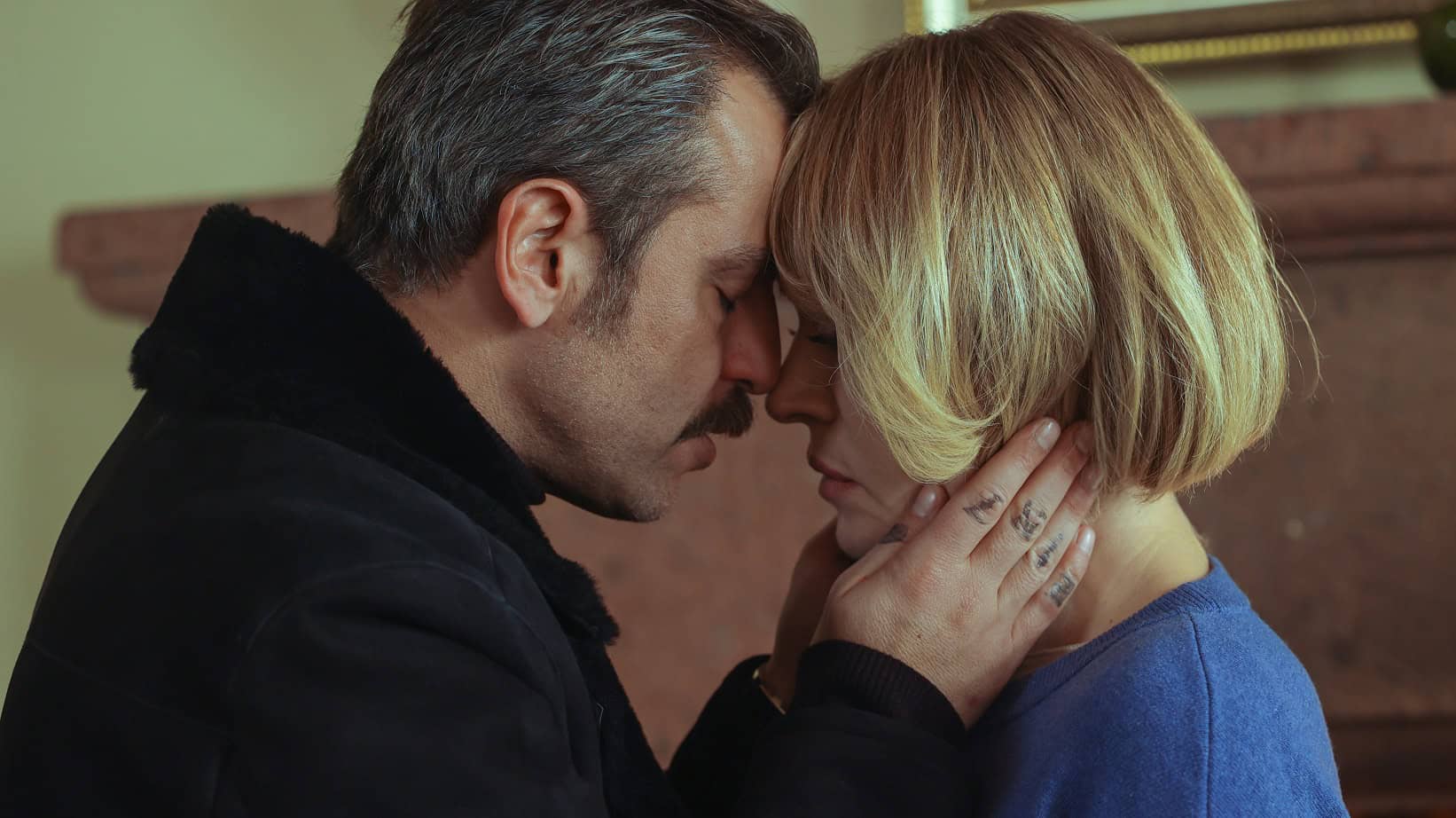 Veliaht 25. Bölümde Timur ve Reyhan’ın düğününde büyük acı: Zülfikar öldü! Timur, Zülfikar’a ait olanları almak için Esenler’e dönüyor! 2 Veliaht 2 3