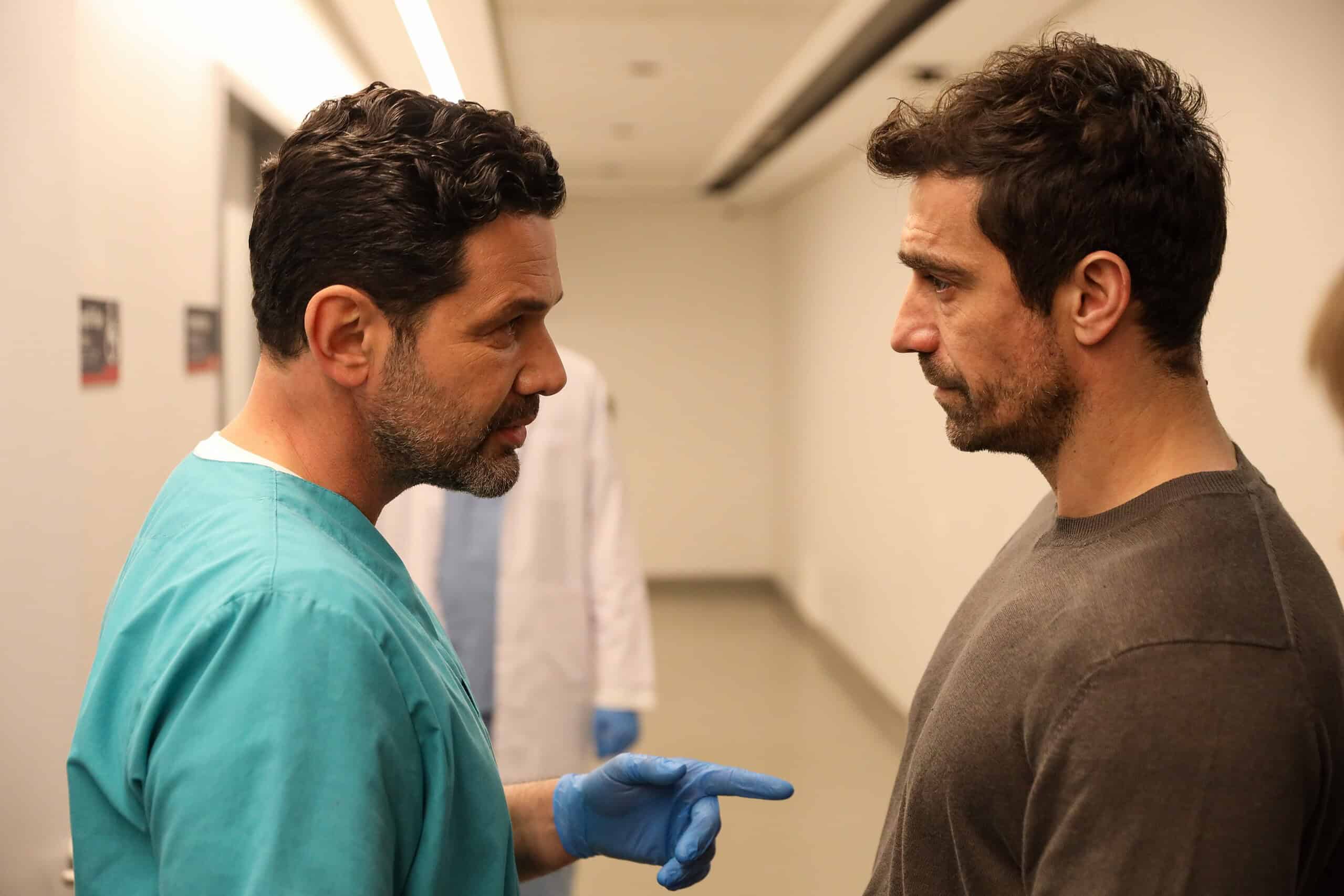 Doktor Baska Hayatta 6 8 scaled 1