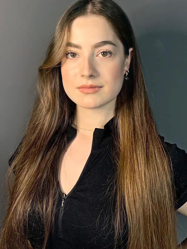 Kizilcik-serbeti-ilknur-kimdir