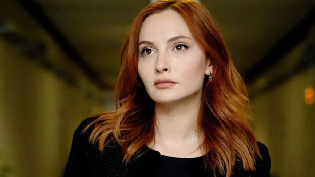 Basak-gumulcinelioglu-kimdir