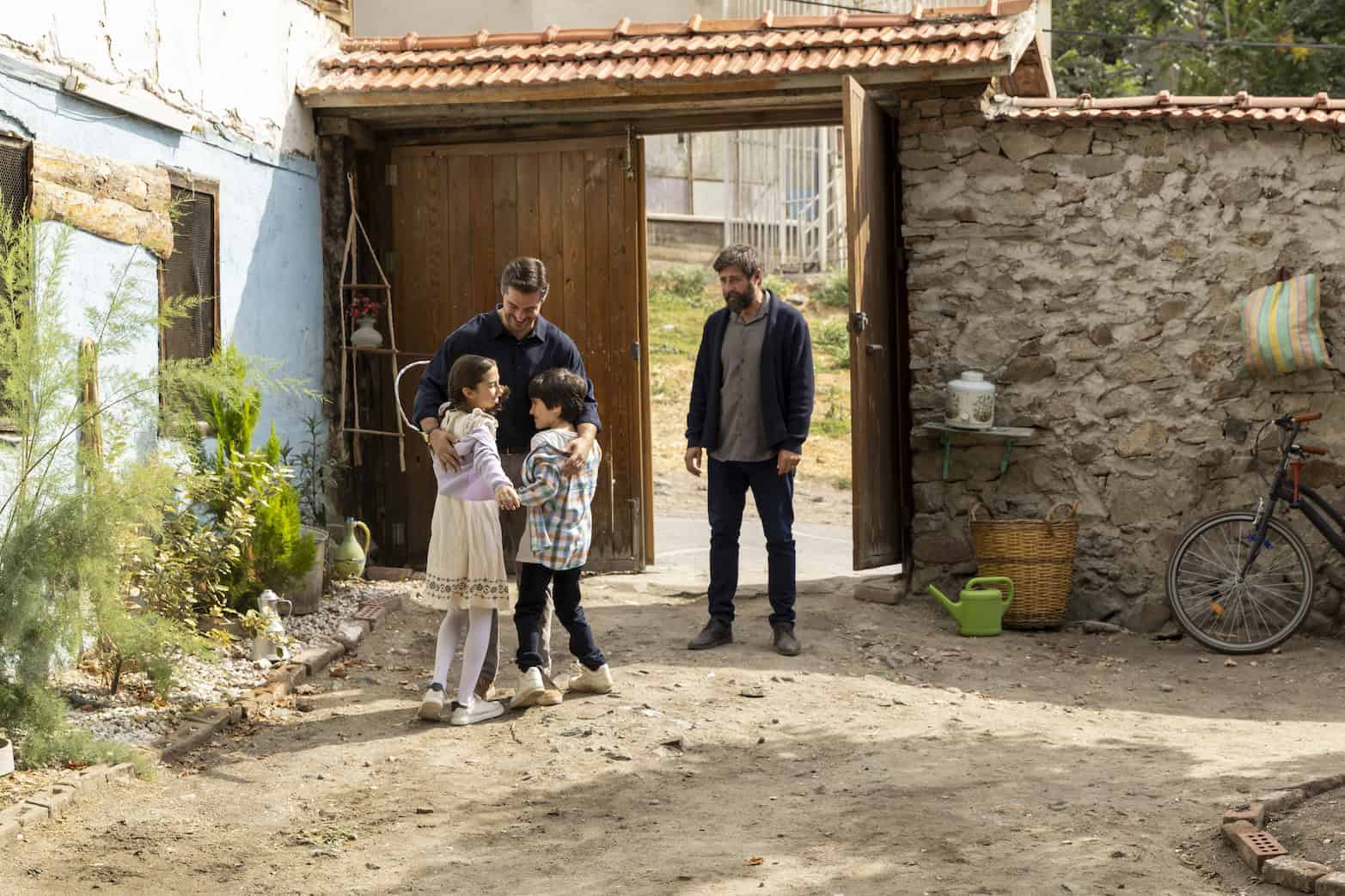 Gönül Dağı 226. Bölümde Cemile’nin halı deposu kundaklandı! Kenan doktorluğa geri dönmeye karar verdi! 4 5C3A3789